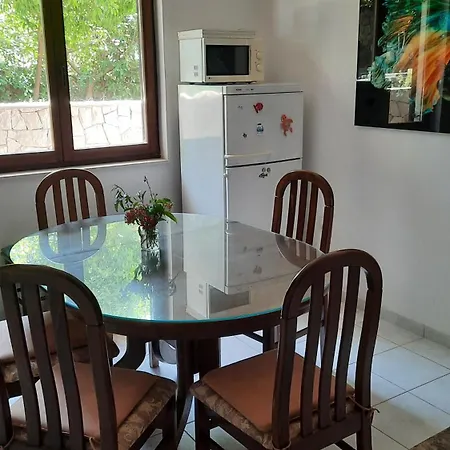 Maja Holiday home *